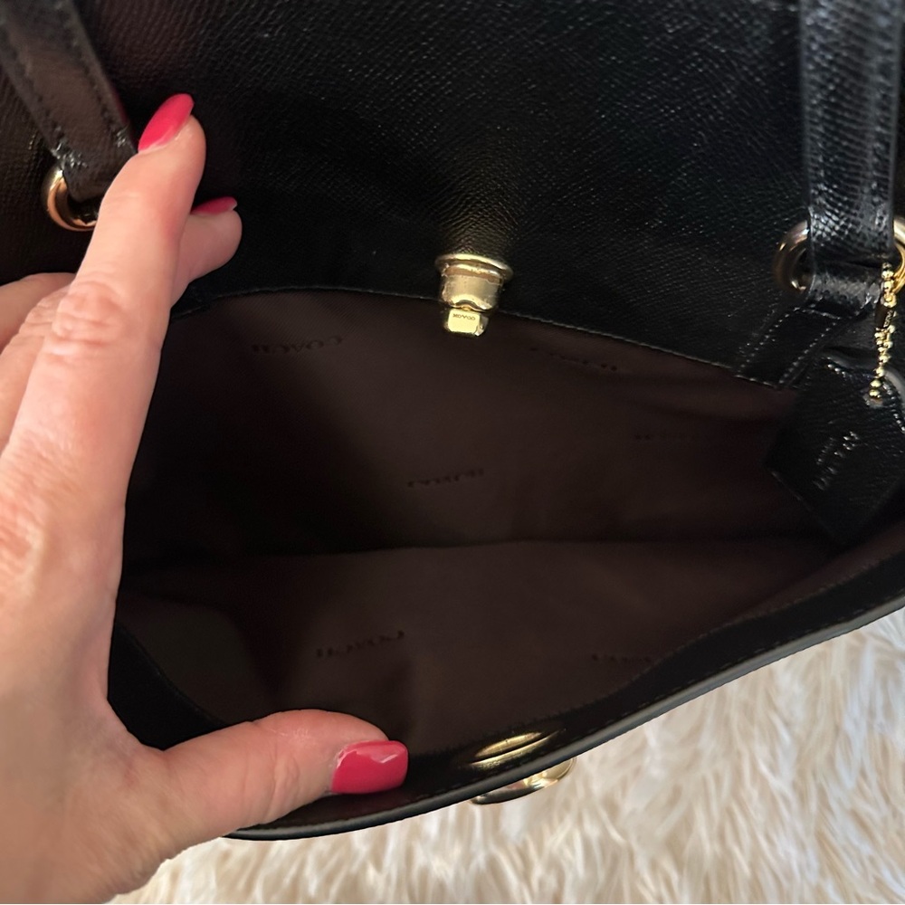 Coach Folio Tote in Black with Gold Hardware - Picture 13 of 16